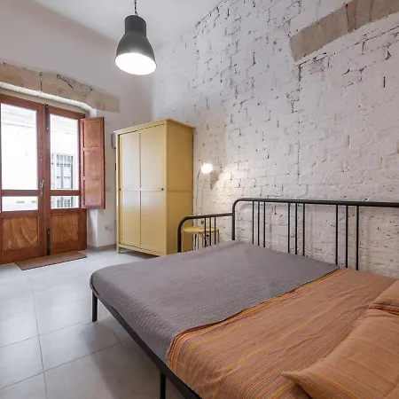 Giardini House Tatil Evi